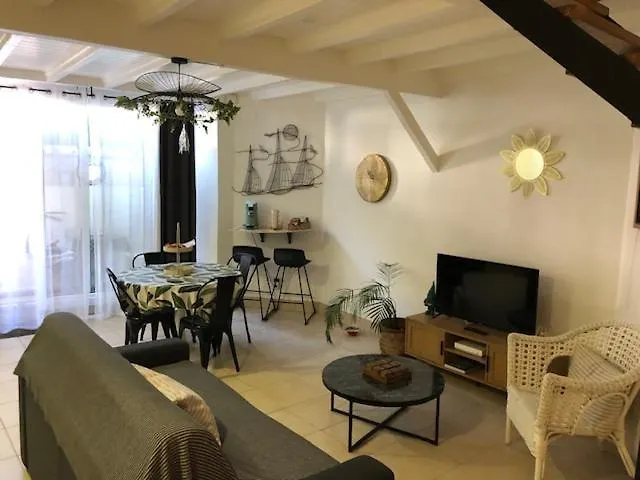 Côté Baie Avec Parking Wifi Draps Et Serviettes * Hendaye